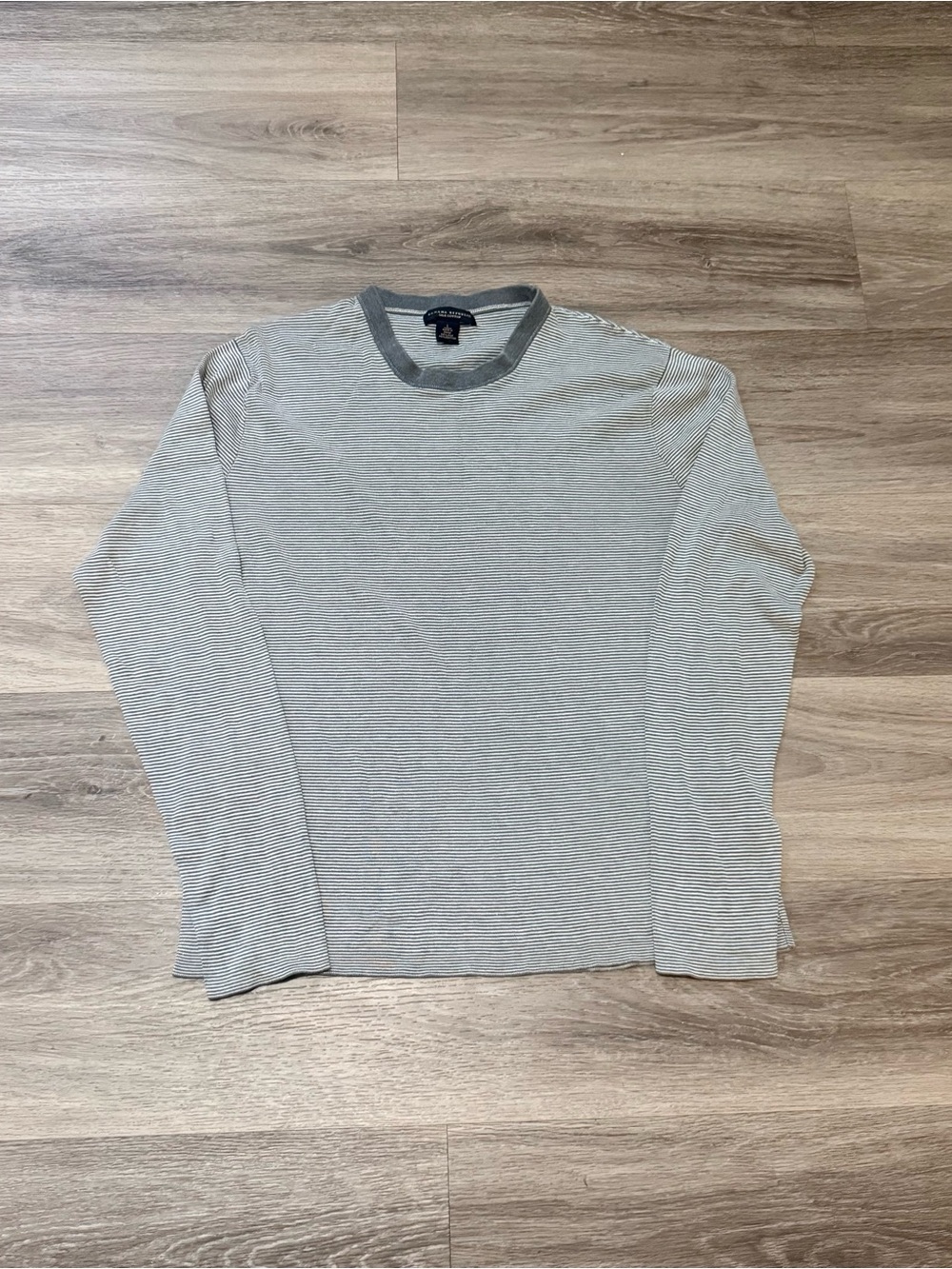 Banana Republic Men’s Long-Sleeve Crewneck Shirt - Light Gray Stripe